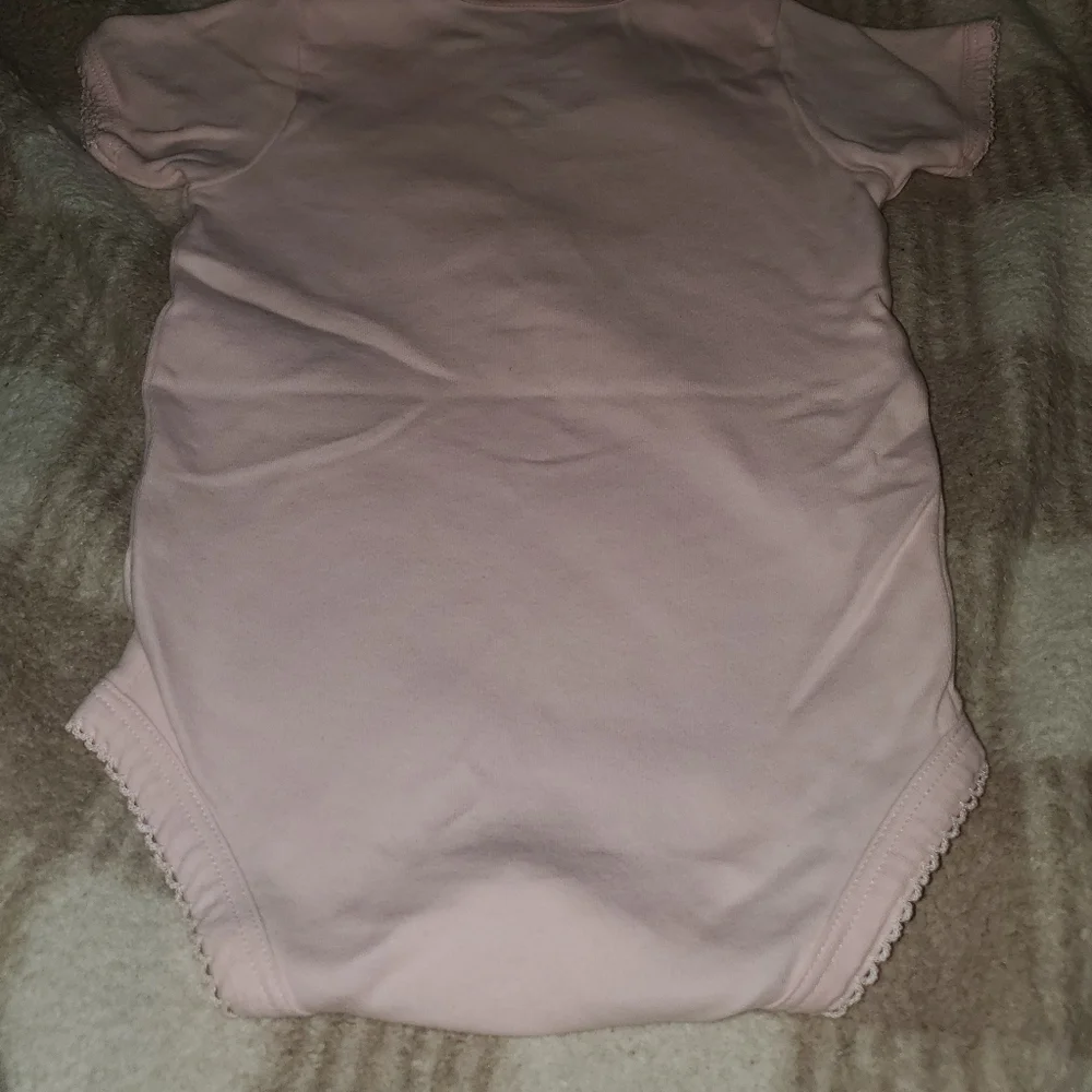 5 for $25 | Buc-ee's Floral Logo Pastel Pink Baby Bodysuit Onesie